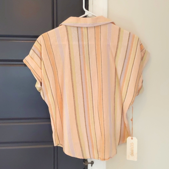 Shyanne button down cotton tee - Picture 2 of 3